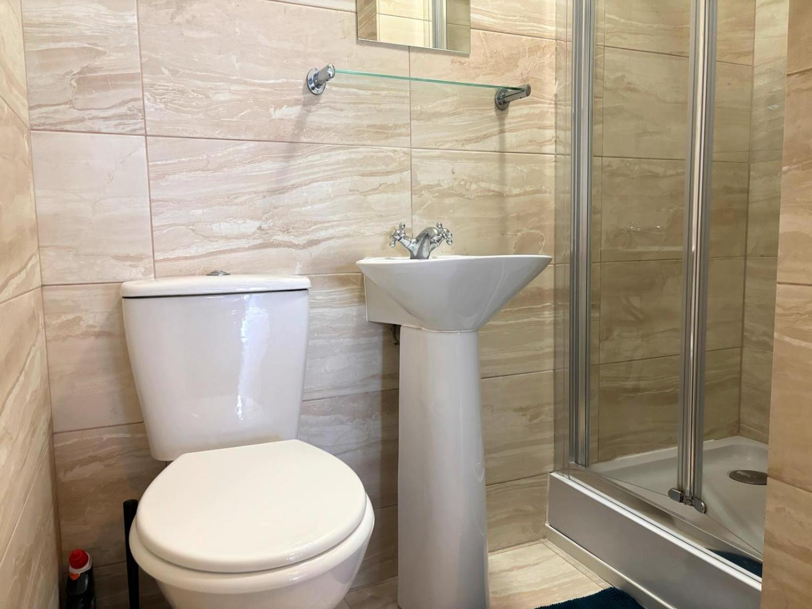 סאות'המפטון Shirley Apartments, Cozy Studio, Self Check In, 10 Min Drive To City Centre, Walking To Redbridge Train Station מראה חיצוני תמונה